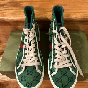 Green Gucci 1776 High Top Sneakers size 40